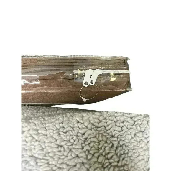 Eternal Collection By Jennifer Adams King Duvet Cover Set Brown New - Picture 5 of 7